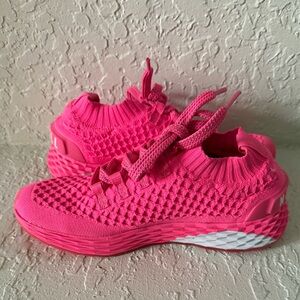 NOBULL Pink Athletic Shoes with Knit Upper and Sock-Like Fit